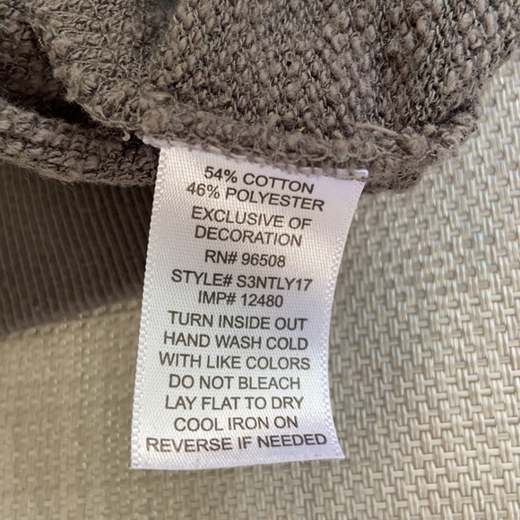 Dolled up sweater s - Picture 5 of 5